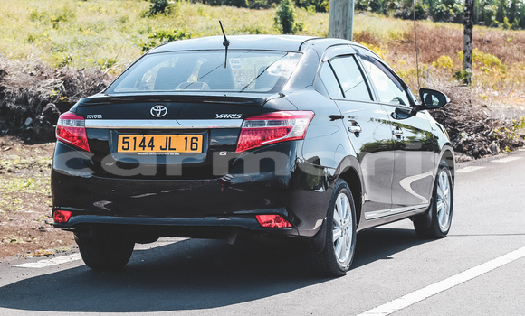 Buy New Toyota Yaris Black Car in Brisee Verdiere in Flacq Buy New Toyota Yaris Black Car in Brisee Verdiere in Flacq