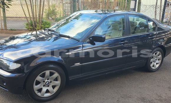 Acheter Occasion Voiture BMW 3–Series Bleu à Albion, Black River District Acheter Occasion Voiture BMW 3–Series Bleu à Albion, Black River District