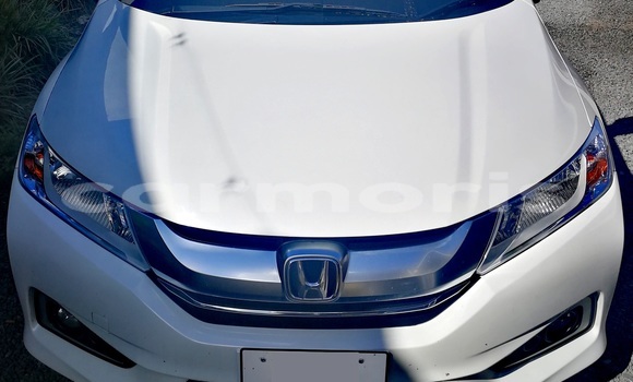 Buy Used Honda Grace White Car in Beau Bassin–Rose Hill in Plaines Wilhems District Buy Used Honda Grace White Car in Beau Bassin–Rose Hill in Plaines Wilhems District