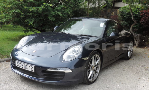 Buy Used Porsche 911 Blue Car in Central Flacq in Flacq Buy Used Porsche 911 Blue Car in Central Flacq in Flacq