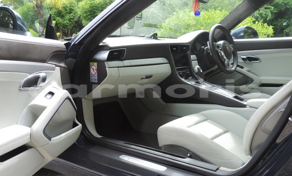 Buy Used Porsche 911 Blue Car in Central Flacq in Flacq Buy Used Porsche 911 Blue Car in Central Flacq in Flacq