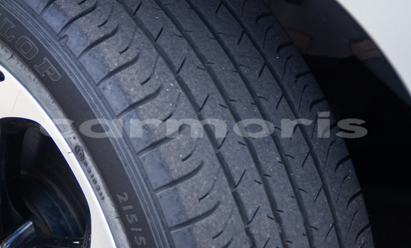 Buy Import Honda vezel Silver Car in Port Louis in Port Louis District Buy Import Honda vezel Silver Car in Port Louis in Port Louis District