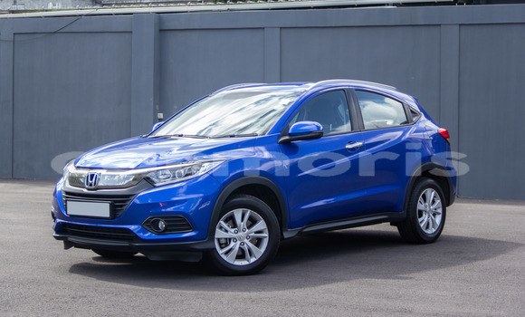 Buy Used Honda HR–V Blue Car in Port Louis in Port Louis District Buy Used Honda HR–V Blue Car in Port Louis in Port Louis District