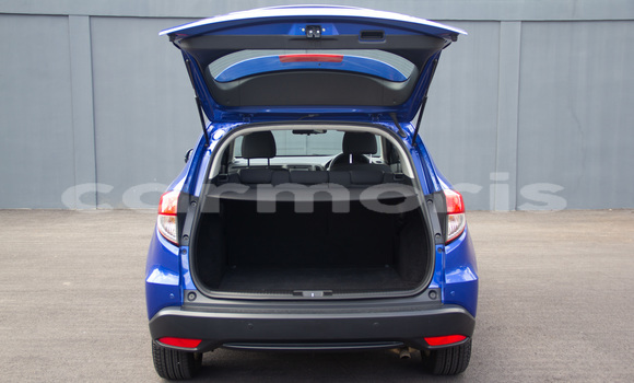 Buy Used Honda HR–V Blue Car in Port Louis in Port Louis District Buy Used Honda HR–V Blue Car in Port Louis in Port Louis District