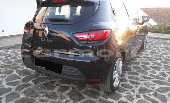 Buy Used Renault Clio Black Car in Port Louis in Port Louis District Buy Used Renault Clio Black Car in Port Louis in Port Louis District