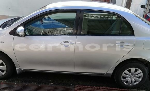 Buy Used Toyota Axio Silver Car in Port Louis in Port Louis District