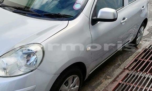 Buy Used Nissan March Silver Car in Port Louis in Port Louis District Buy Used Nissan March Silver Car in Port Louis in Port Louis District