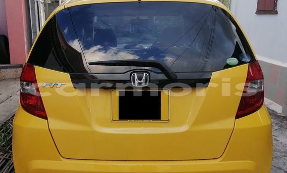 Buy Used Honda fit Other Car in Port Louis in Port Louis District Buy Used Honda fit Other Car in Port Louis in Port Louis District