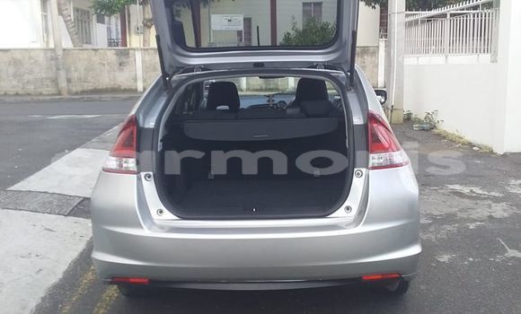 Buy Used Honda Insight Silver Car in Port Louis in Port Louis District Buy Used Honda Insight Silver Car in Port Louis in Port Louis District