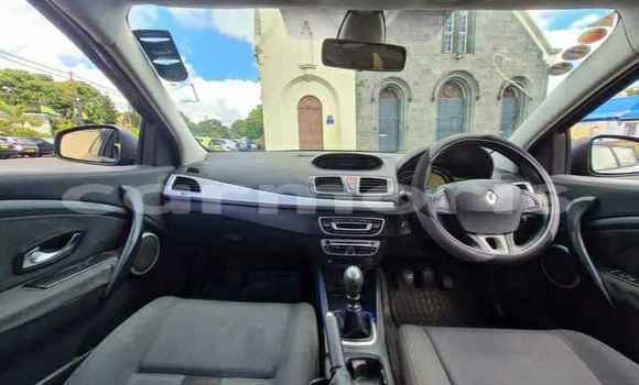 Buy Used Renault Megane Black Car in Port Louis in Port Louis District Buy Used Renault Megane Black Car in Port Louis in Port Louis District
