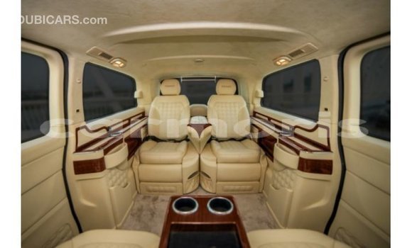 Buy Import Mercedes-Benz 250 Black Car in Import - Dubai in Agalega Islands