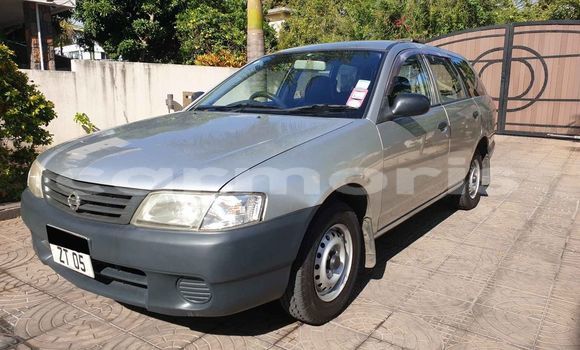 Buy Used Nissan AD Silver Car in Quatre Bornes in Plaines Wilhems District Buy Used Nissan AD Silver Car in Quatre Bornes in Plaines Wilhems District