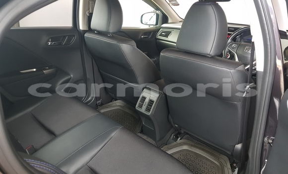 Buy Used Honda Grace Other Car in Port Louis in Port Louis District Buy Used Honda Grace Other Car in Port Louis in Port Louis District