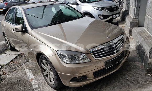 Buy Used Mercedes-Benz C–Class Brown Car in Moka in Moka