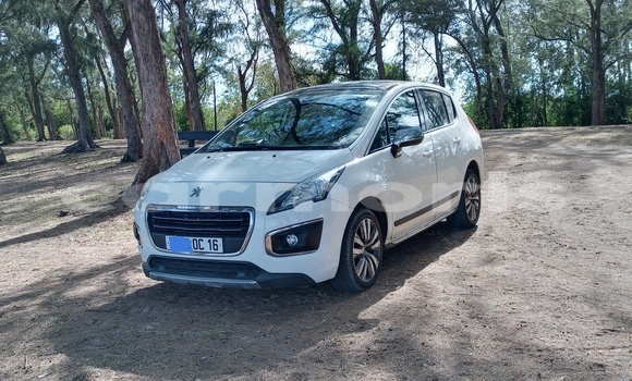 Buy Used Peugeot 3008 White Car in Morcellement Saint Andre in Pamplempousses Buy Used Peugeot 3008 White Car in Morcellement Saint Andre in Pamplempousses
