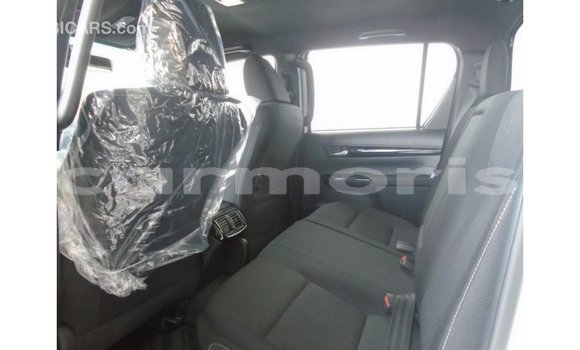 Buy Import Toyota Hilux White Car in Import - Dubai in Agalega Islands Buy Import Toyota Hilux White Car in Import - Dubai in Agalega Islands