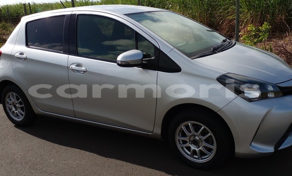 Buy Used Toyota Vitz Silver Car in Rivière du Rempart in Rivière du Rempart District Buy Used Toyota Vitz Silver Car in Rivière du Rempart in Rivière du Rempart District