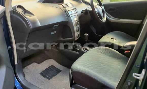 Acheter Occasion Voiture Toyota Vitz Bleu à Rivière du Rempart, Rivière du Rempart Acheter Occasion Voiture Toyota Vitz Bleu à Rivière du Rempart, Rivière du Rempart