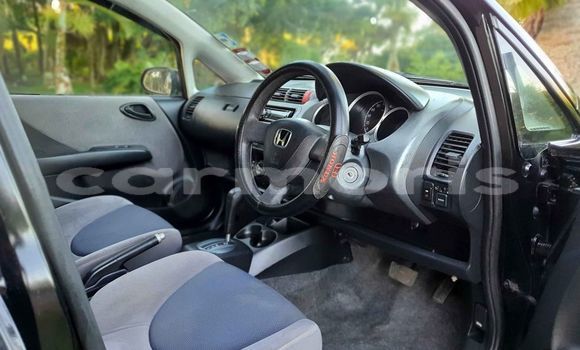 Acheter Occasion Voiture Honda fit Noir à Rivière du Rempart, Rivière du Rempart Acheter Occasion Voiture Honda fit Noir à Rivière du Rempart, Rivière du Rempart