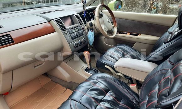 Buy Used Nissan Tiida Green Car in Curepipe in Plaines Wilhems District Buy Used Nissan Tiida Green Car in Curepipe in Plaines Wilhems District