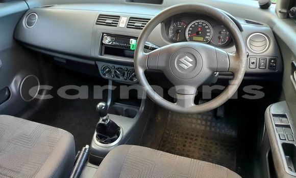Buy Used Suzuki Swift Red Car in Rivière du Rempart in Rivière du Rempart District Buy Used Suzuki Swift Red Car in Rivière du Rempart in Rivière du Rempart District