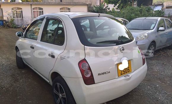 Buy Used Nissan March White Car in Albion in Black River District Buy Used Nissan March White Car in Albion in Black River District