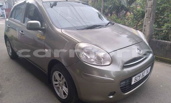 Buy Used Nissan March Brown Car in Albion in Black River District Buy Used Nissan March Brown Car in Albion in Black River District