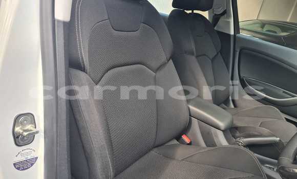 Buy Used Citroen C5 White Car in Vacoas–Phoenix in Plaines Wilhems District Buy Used Citroen C5 White Car in Vacoas–Phoenix in Plaines Wilhems District