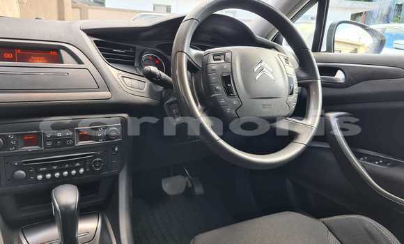 Buy Used Citroen C5 White Car in Vacoas–Phoenix in Plaines Wilhems District Buy Used Citroen C5 White Car in Vacoas–Phoenix in Plaines Wilhems District