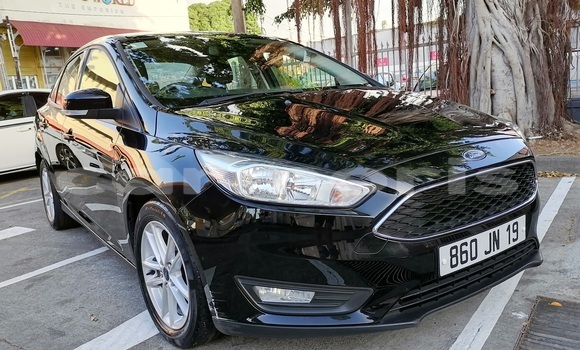 Buy Used Ford Focus Black Car in Coromandel–Graviers in Rodrigues