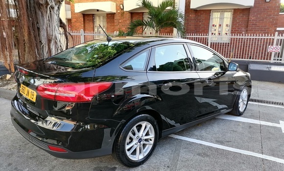 Buy Used Ford Focus Black Car in Coromandel–Graviers in Rodrigues Buy Used Ford Focus Black Car in Coromandel–Graviers in Rodrigues