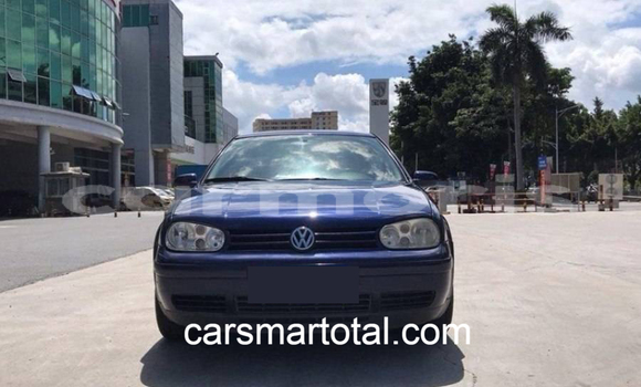 Buy Used Volkswagen Golf Blue Car in Baie du Cap in Savanne District Buy Used Volkswagen Golf Blue Car in Baie du Cap in Savanne District