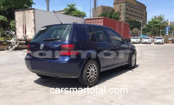 Buy Used Volkswagen Golf Blue Car in Baie du Cap in Savanne District Buy Used Volkswagen Golf Blue Car in Baie du Cap in Savanne District