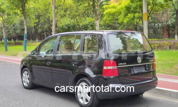 Buy Used Volkswagen Touran Silver Car in Port Louis in Port Louis District Buy Used Volkswagen Touran Silver Car in Port Louis in Port Louis District