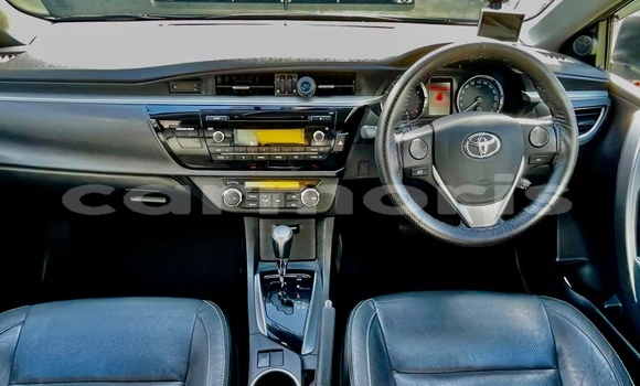 Buy New Toyota Corolla Brown Car in Mahébourg in Grand Port District Buy New Toyota Corolla Brown Car in Mahébourg in Grand Port District