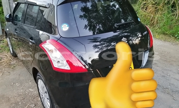 Acheter Occasion Voiture Suzuki Swift Noir à Rivière du Rempart, Rivière du Rempart Acheter Occasion Voiture Suzuki Swift Noir à Rivière du Rempart, Rivière du Rempart