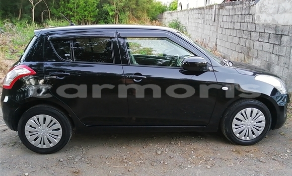 Acheter Occasion Voiture Suzuki Swift Noir à Rivière du Rempart, Rivière du Rempart Acheter Occasion Voiture Suzuki Swift Noir à Rivière du Rempart, Rivière du Rempart