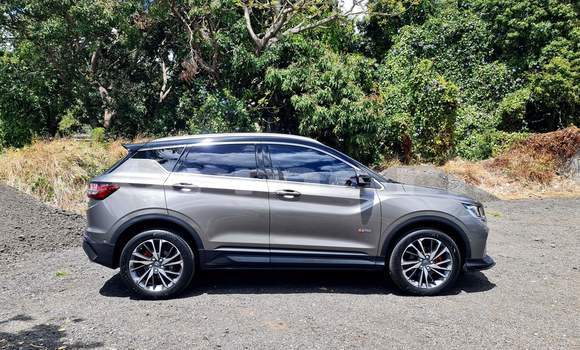 Acheter Neuf Voiture Proton Tiara Gris à Beau Bassin–Rose Hill, Plaines Wilhems District Acheter Neuf Voiture Proton Tiara Gris à Beau Bassin–Rose Hill, Plaines Wilhems District