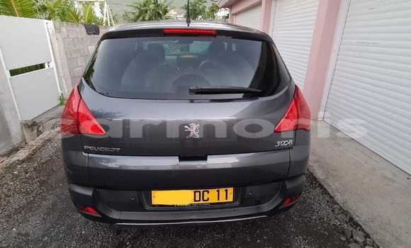 Buy Used Peugeot 3008 Silver Car in Port Louis in Port Louis District