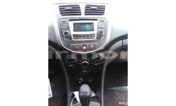 Buy Import Hyundai Accent Brown Car in Import - Dubai in Agalega Islands Buy Import Hyundai Accent Brown Car in Import - Dubai in Agalega Islands