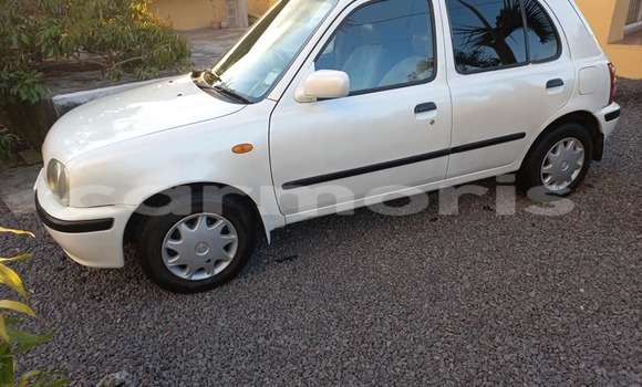 Buy Used Nissan March White Car in Vacoas–Phoenix in Plaines Wilhems District Buy Used Nissan March White Car in Vacoas–Phoenix in Plaines Wilhems District