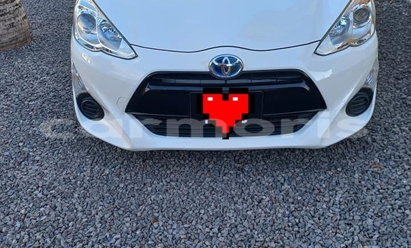 Buy Used Toyota Aqua White Car in Vacoas–Phoenix in Plaines Wilhems District Buy Used Toyota Aqua White Car in Vacoas–Phoenix in Plaines Wilhems District