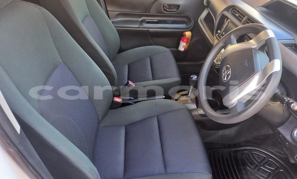 Buy Used Toyota Aqua White Car in Vacoas–Phoenix in Plaines Wilhems District Buy Used Toyota Aqua White Car in Vacoas–Phoenix in Plaines Wilhems District