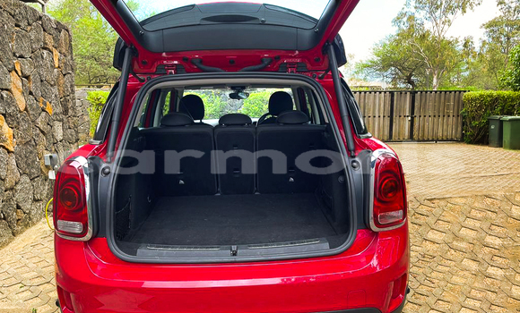 Buy Used MINI Countryman Red Car in Tamarin in Black River District Buy Used MINI Countryman Red Car in Tamarin in Black River District