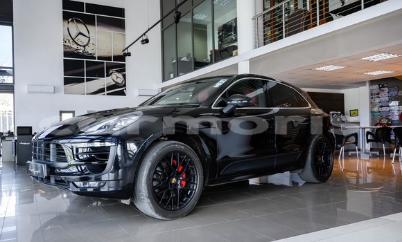 Buy Used Porsche Macan Black Car in Fond du Sac in Pamplempousses Buy Used Porsche Macan Black Car in Fond du Sac in Pamplempousses