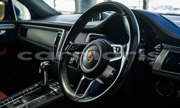 Buy Used Porsche Macan Black Car in Fond du Sac in Pamplempousses Buy Used Porsche Macan Black Car in Fond du Sac in Pamplempousses