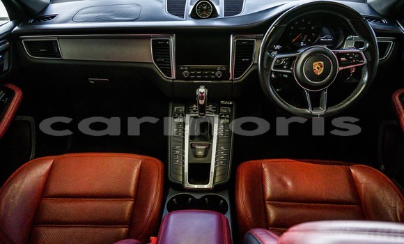 Buy Used Porsche Macan Black Car in Fond du Sac in Pamplempousses Buy Used Porsche Macan Black Car in Fond du Sac in Pamplempousses