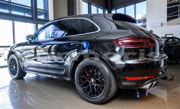 Buy Used Porsche Macan Black Car in Fond du Sac in Pamplempousses Buy Used Porsche Macan Black Car in Fond du Sac in Pamplempousses