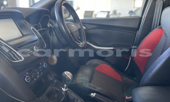 Buy Used Ford Focus ST White Car in Fond du Sac in Pamplempousses Buy Used Ford Focus ST White Car in Fond du Sac in Pamplempousses