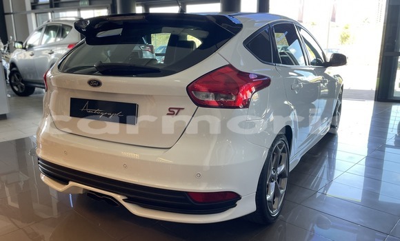 Buy Used Ford Focus ST White Car in Fond du Sac in Pamplempousses Buy Used Ford Focus ST White Car in Fond du Sac in Pamplempousses